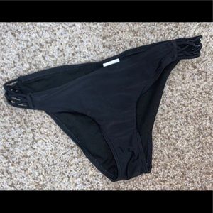 black bikini bottoms